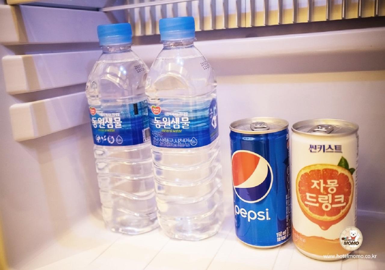 Hotel Momo Busan Exteriör bild